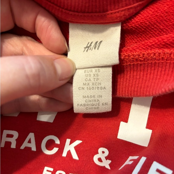 H&M New York Track & Field Sweatshirt Women's XS Red Long Sleeve - Picture 2 of 3